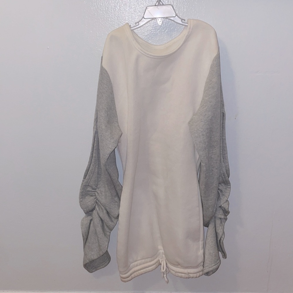 Small fits sizes US2-4